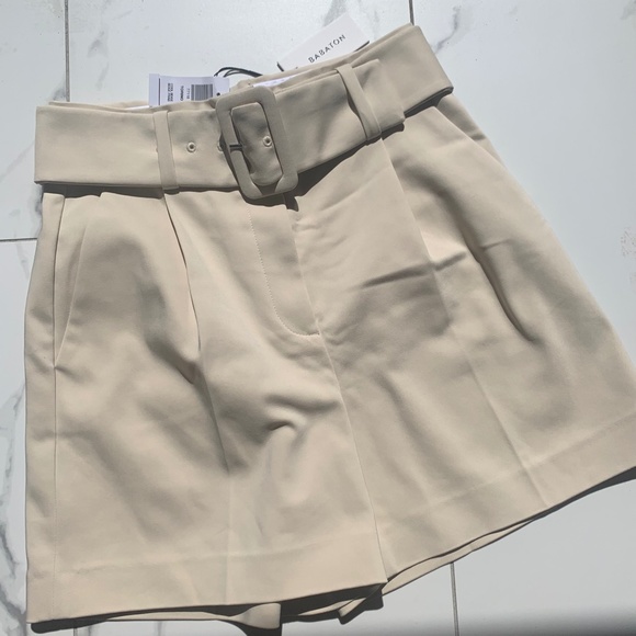 Babaton | Torino Short - Picture 5 of 7